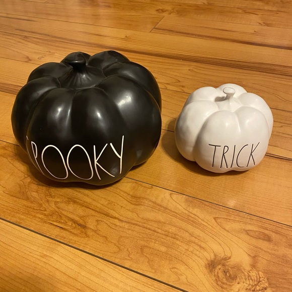 Rae Dunn Spooky Pumpkin - Picture 3 of 3
